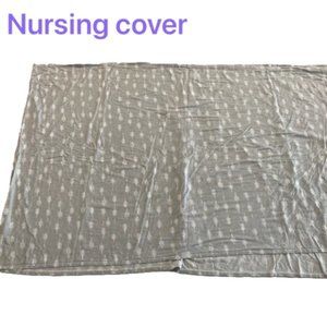 The peanut shell nursing/car seat cover arrows gray stretchy